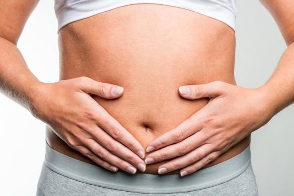 Como aliviar a dor púbis no final da gravidez