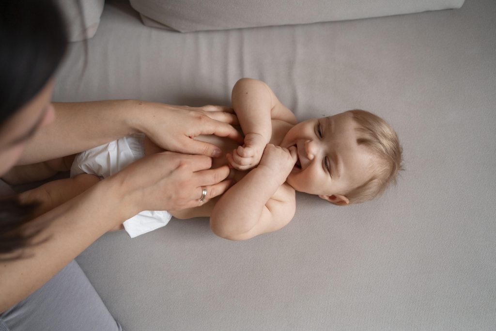 Como saber se os testículos do meu bebê estão bem