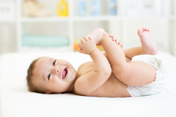 Meu bebê move minhas mãos e pernas