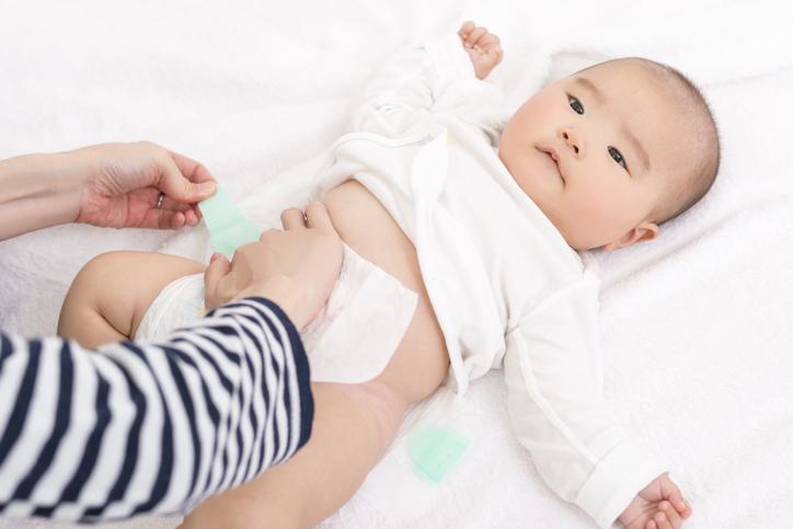 Meu bebê não faz xixi: por que e o que fazer