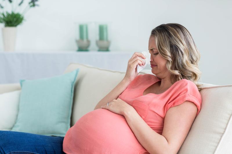 Um espirro pode causar aborto?